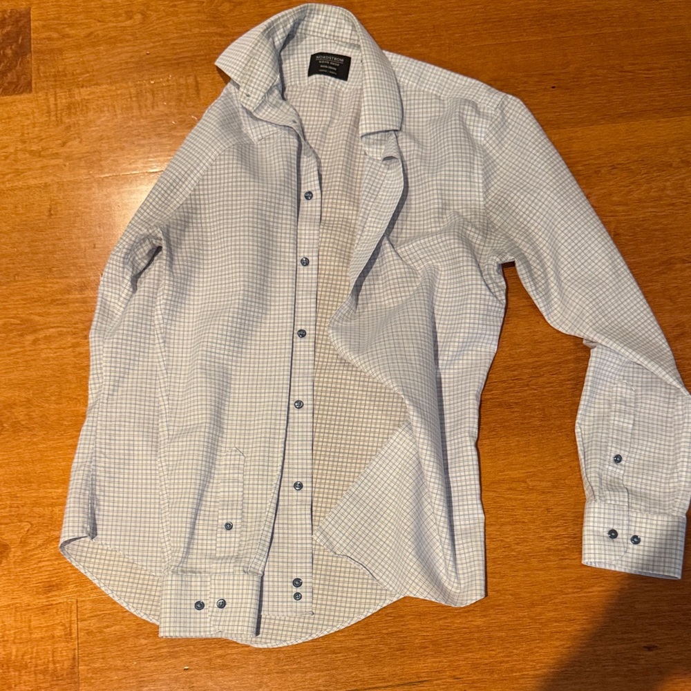 Stylish Blue and White Checkered Men's Shirt